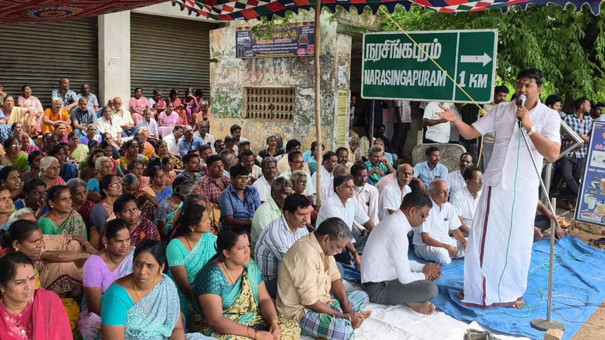Villagers oppose setting up of sewage treatment plant near Sholinghur town in Ranipet
