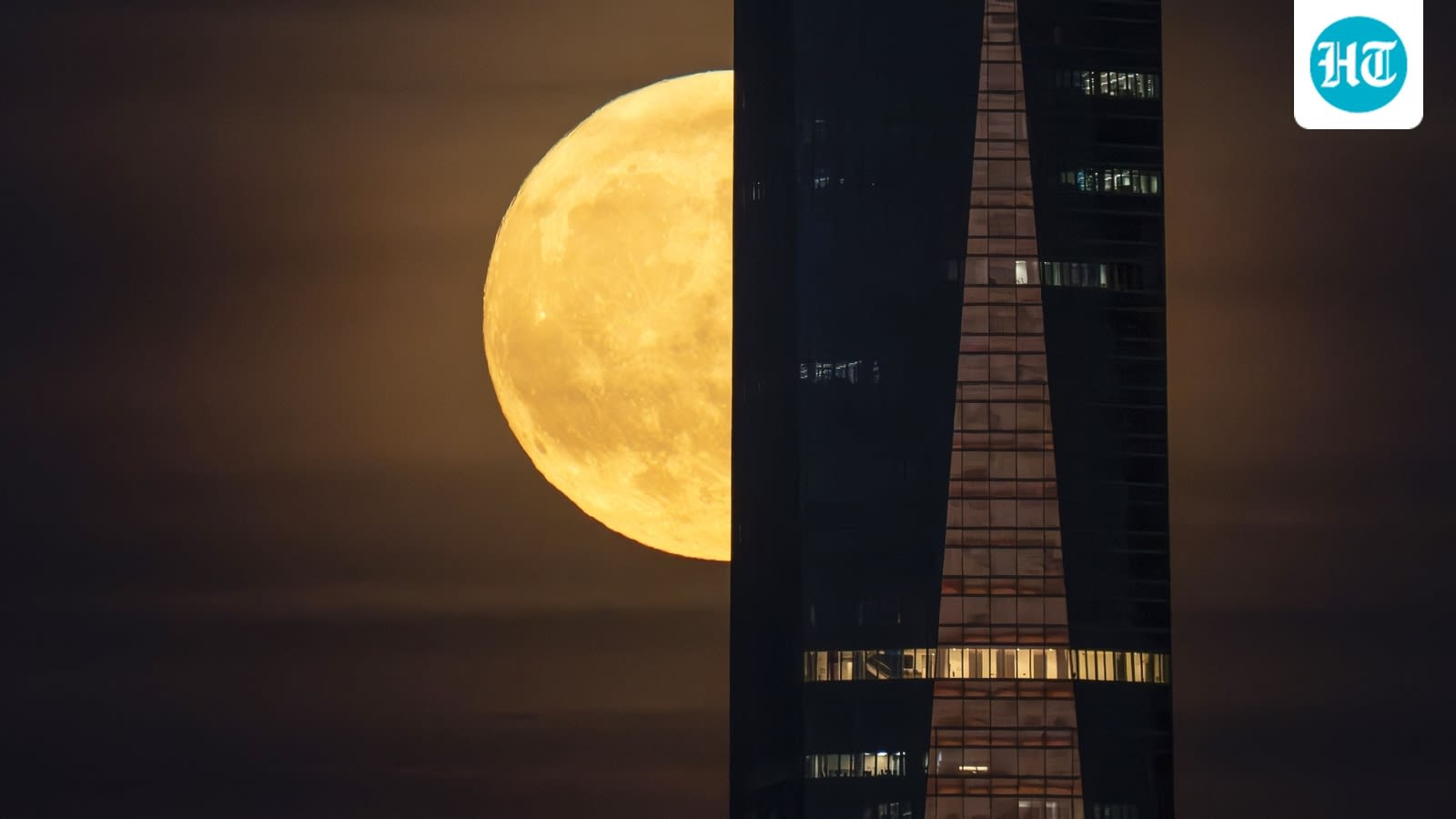 September Full Moon 2026: When to see it in the US and what it means spiritually