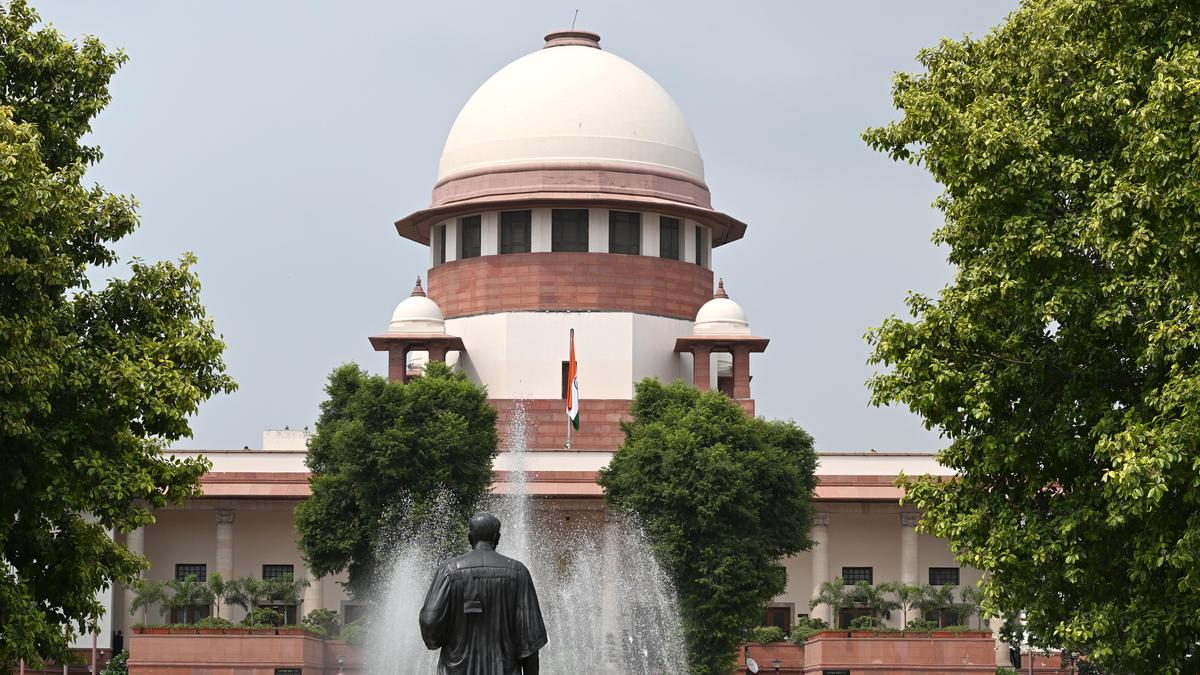 Non-recovery of train ticket from deceased passenger can't defeat compensation claim: Supreme Court