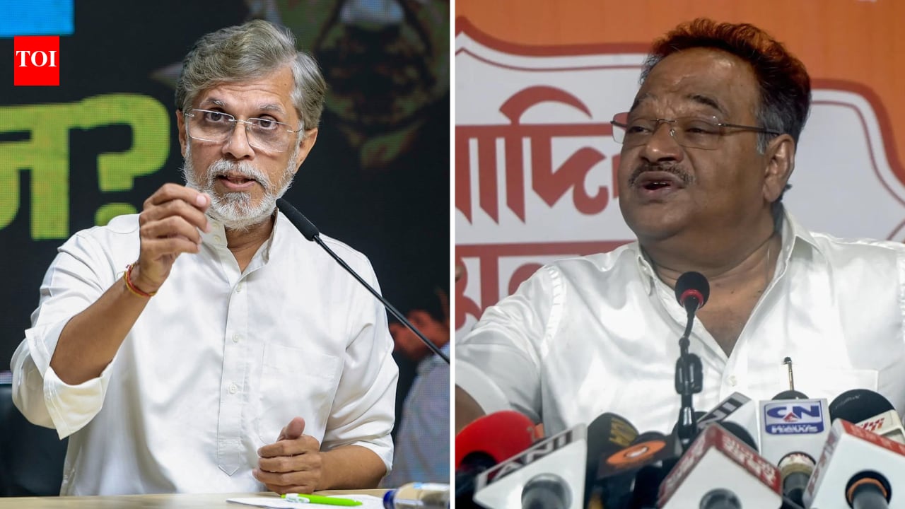 'Padma Bhushan small thing, make him PM': Cong mocks BJP Bengal chief's praise for CEC