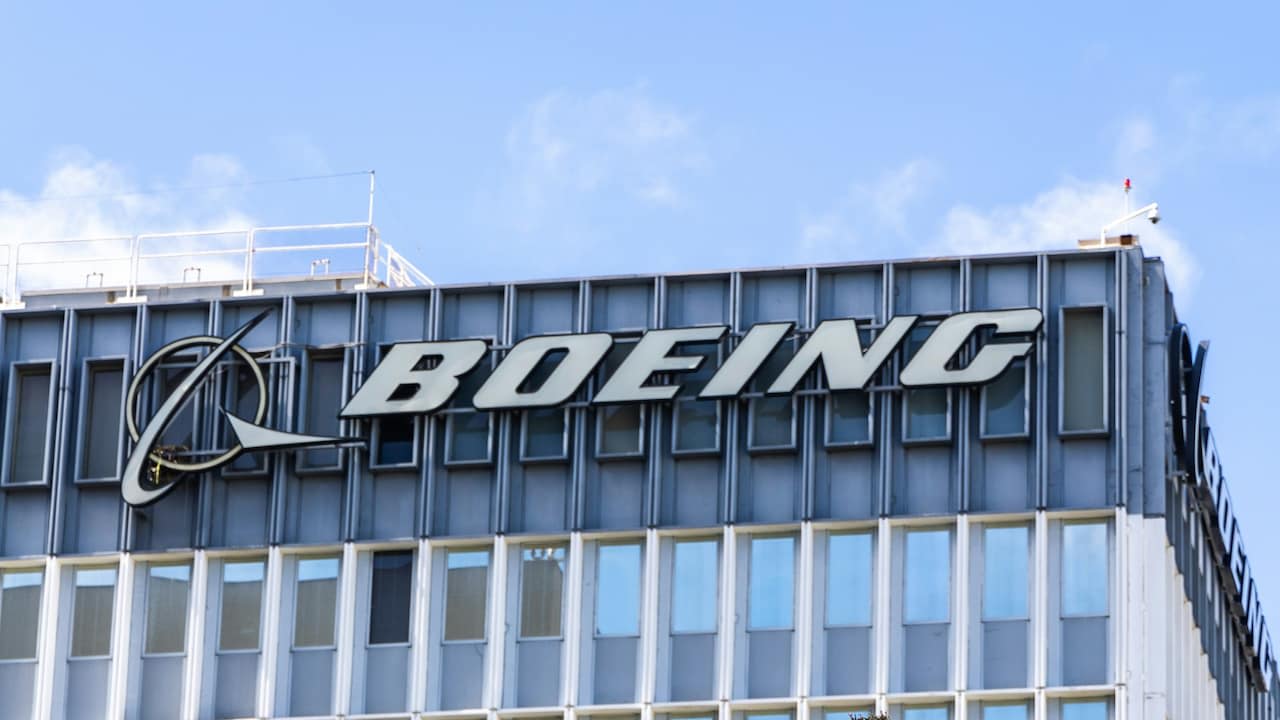 Boeing Identifies 737 MAX Software Glitch That Could Disrupt Navigation System