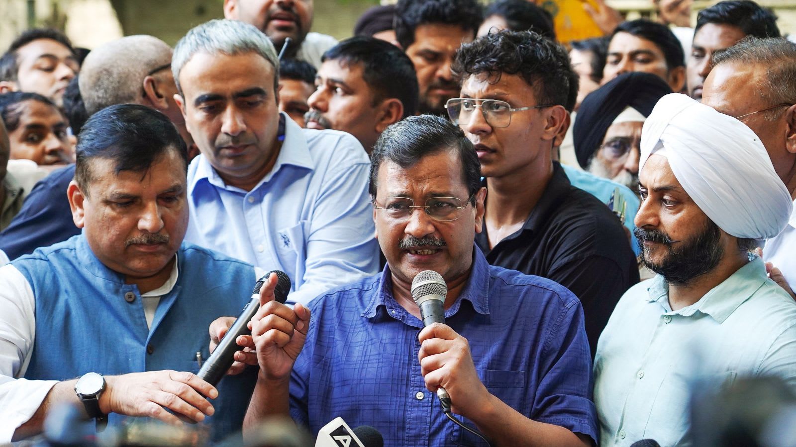 Delhi Minister slap row: Rs 15-crore road repair project at centre of controversy