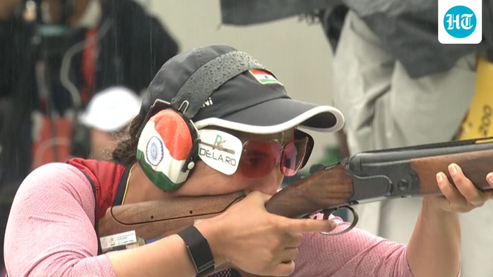 Asian Games: Nerveless Neeru traps gold with Asian record