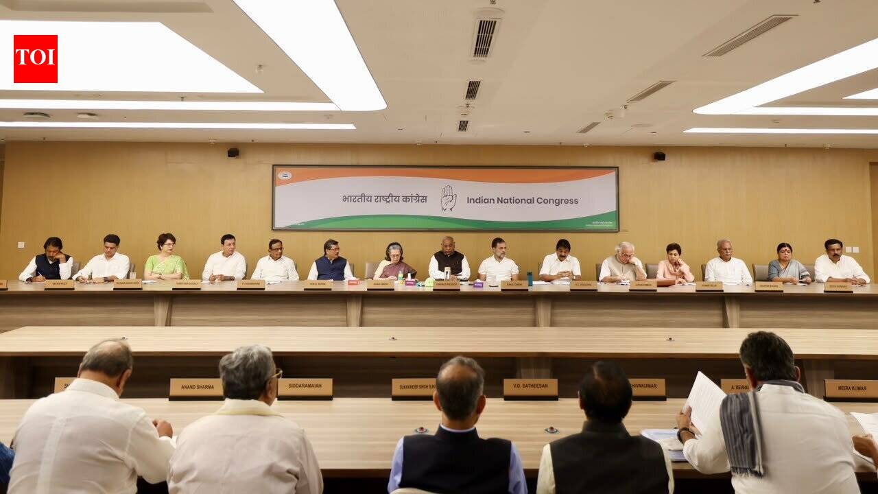 'Full disclosure of electoral roll changes': Congress's 5 demands amid EC SIR row