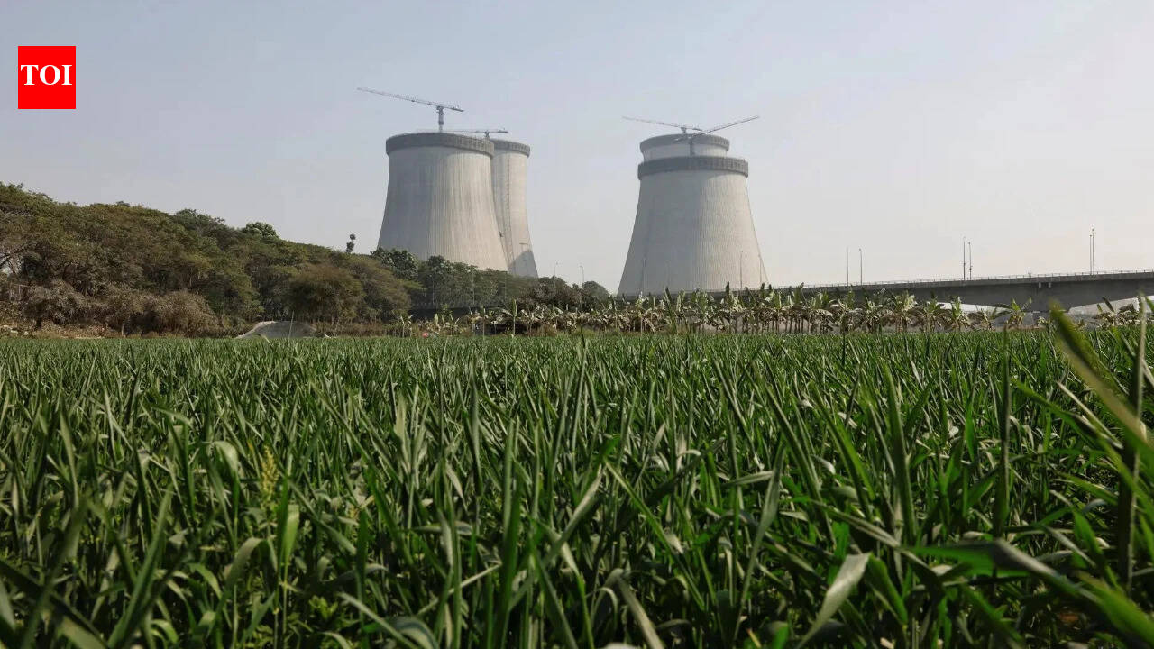 Pak blocks airspace for Russian flight carrying uranium for Bangladesh nuclear plant