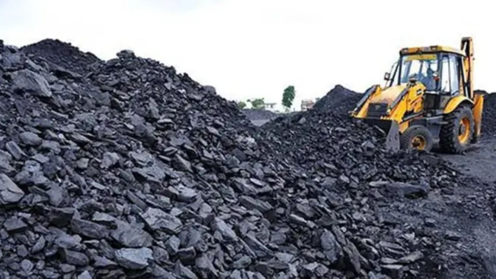 India’s coal stocks at power plants slide 24% amid unusual demand surge
