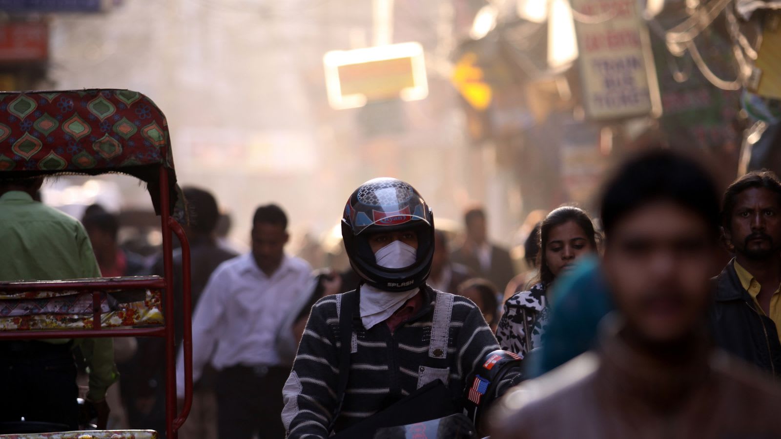 How to stop Delhi from turning into a ‘gas chamber’ in winter? MCD discusses steps