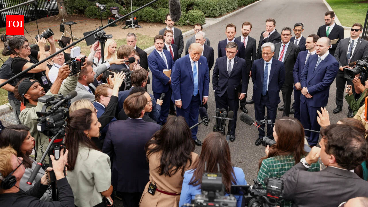 ‘Almost like a constitution’: Trump, top US tech CEOs sign AI safety pact