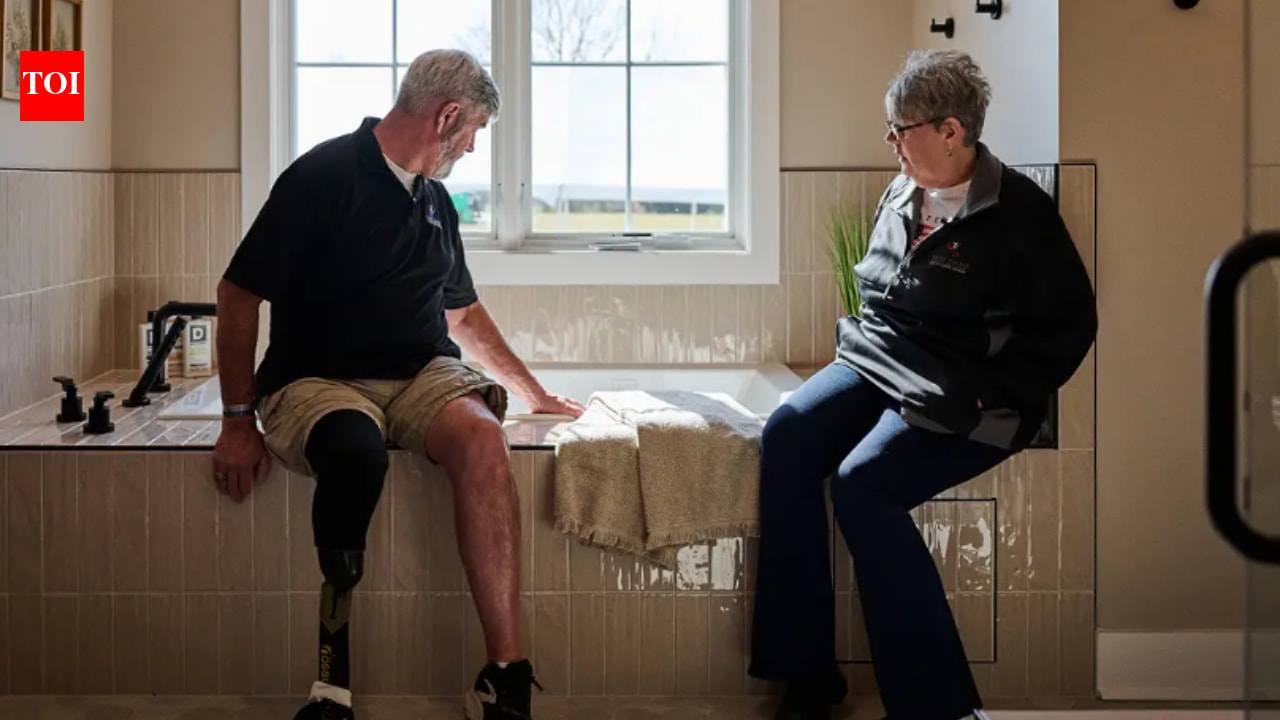 Gary Sinise Foundation builds 100th mortgage-free smart home for wounded veteran