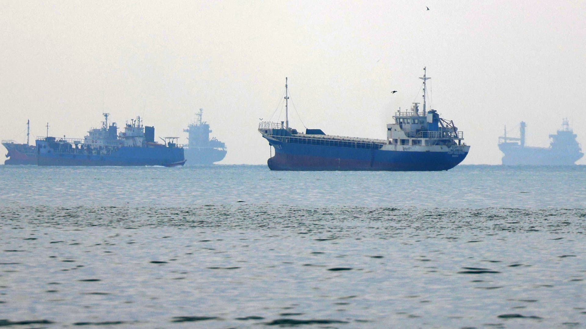 Crude oil exports through the Strait of Hormuz hit prewar levels, but fuel shipments remain constrained