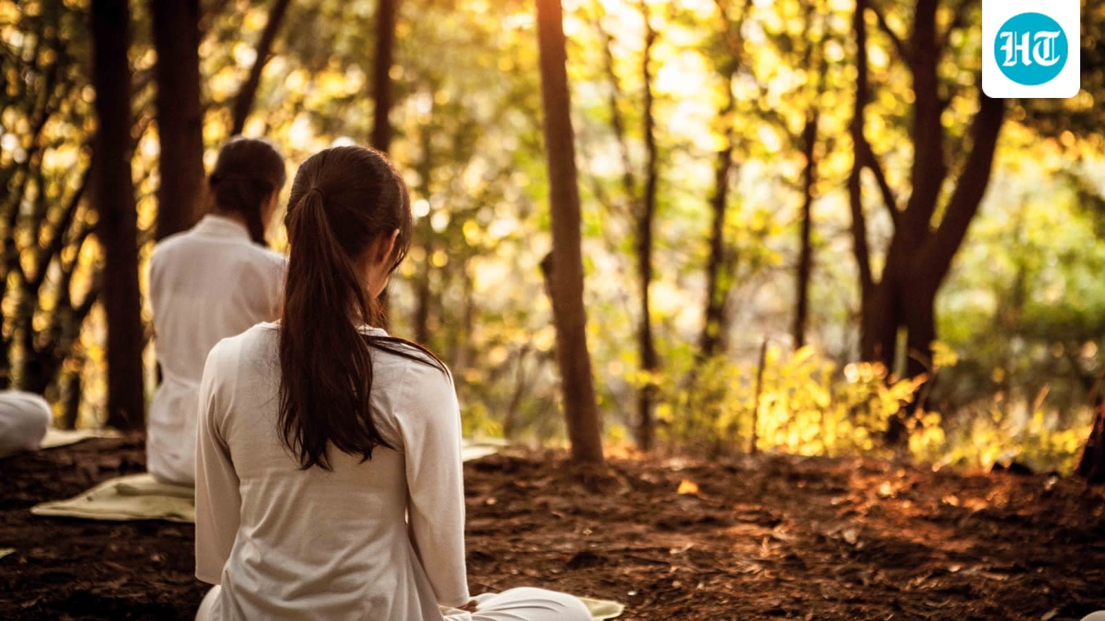 Cleveland Clinic explains how meditation can help you reconnect with the present