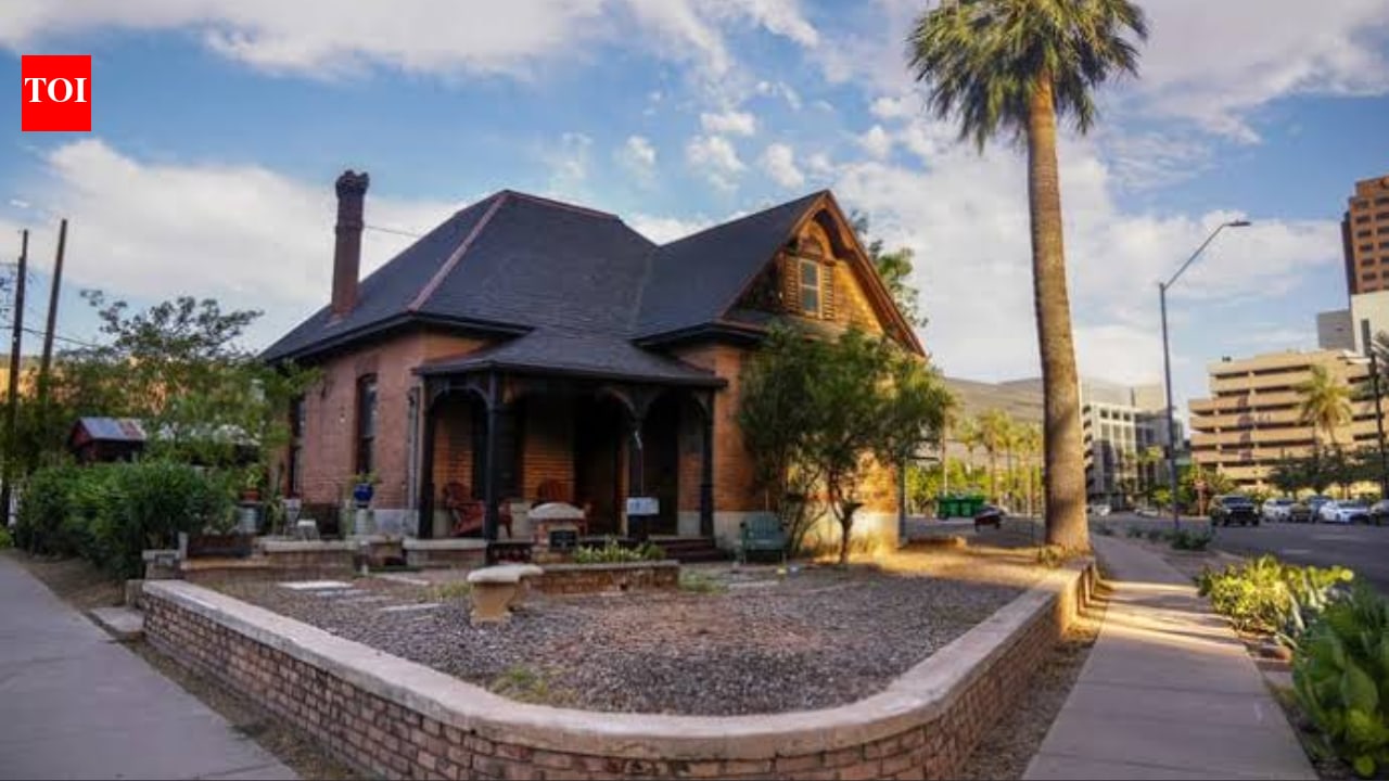 Man who owned historic home 51 years keeps it after ASU drops takeover bid