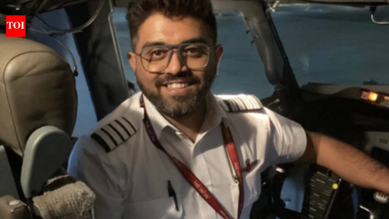 Tel Aviv flight 'hijack' scare: PM Modi speaks to hero pilot Smit Machchhar's family