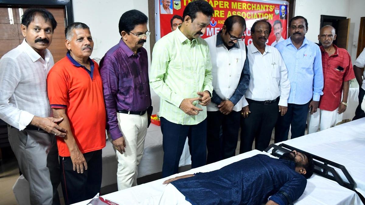 Blood donation camp held in Vijayawada to mark Gandhi, Sastry Jayantis