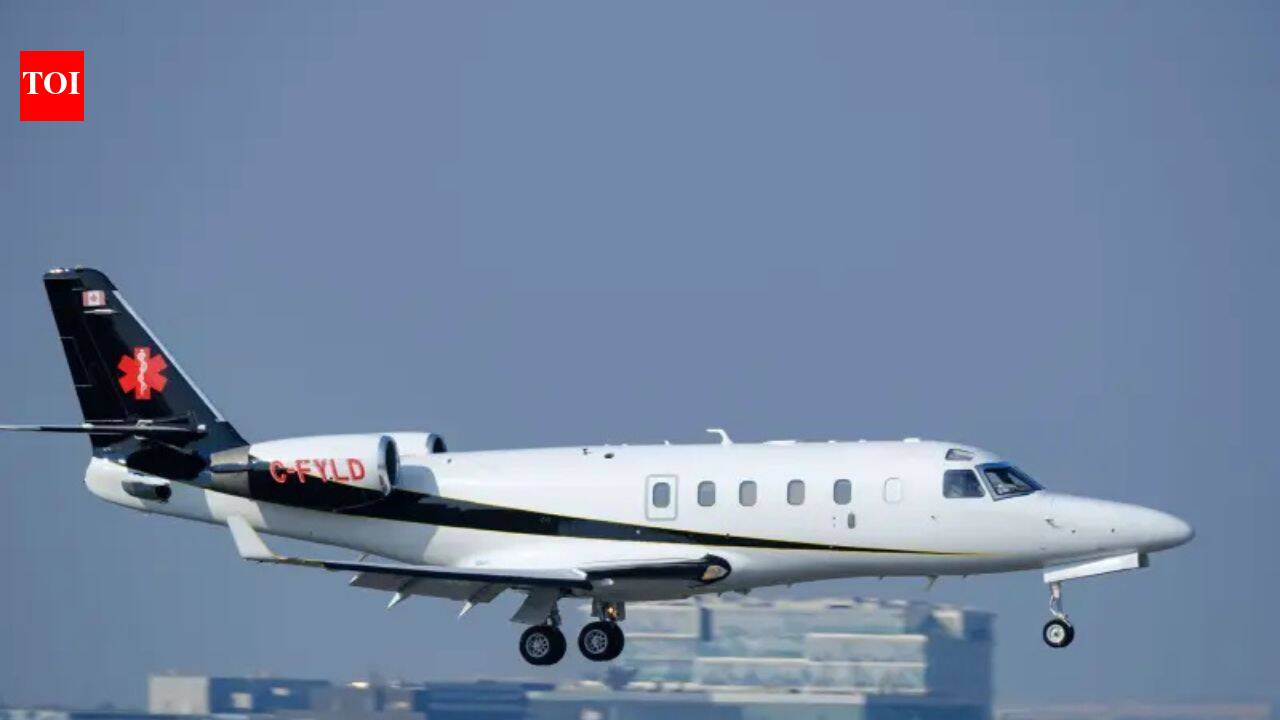 ‘You’re coming in blind?’ Chilling audio before medical jet carrying 6 vanished