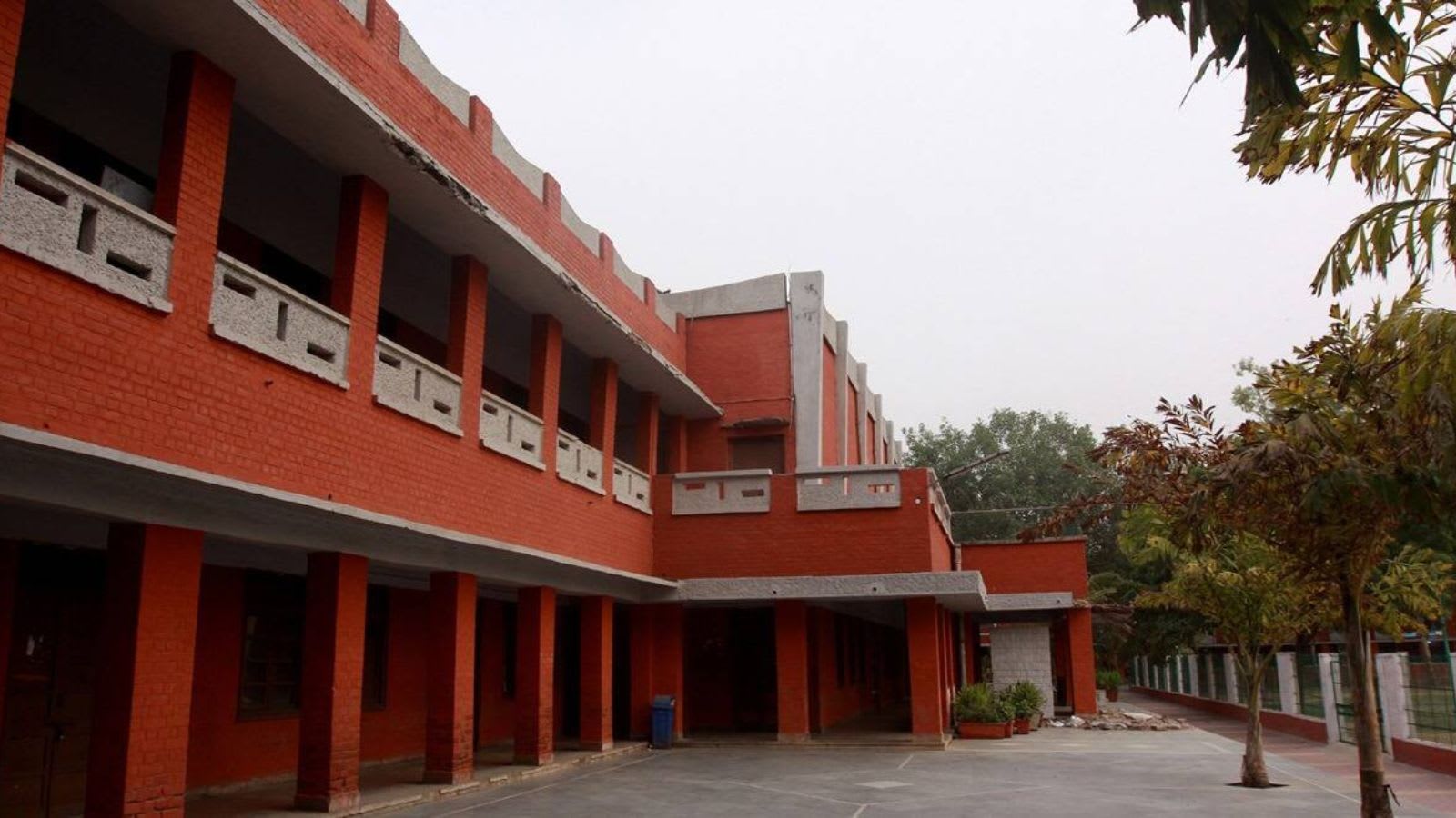 A Dean’s dilemma in India’s AI Economy