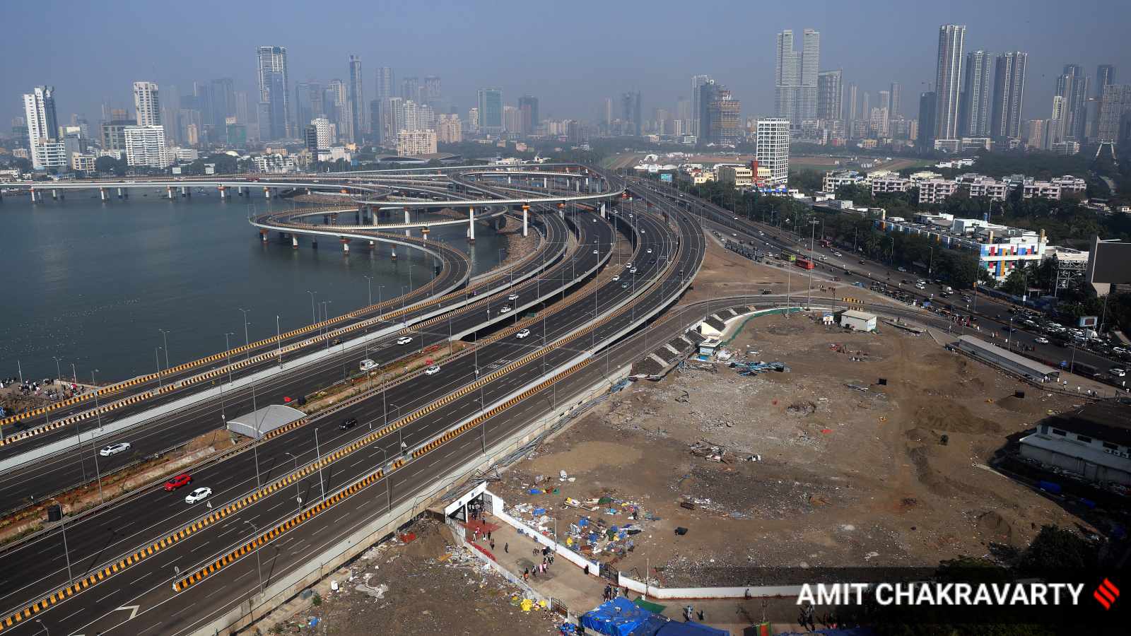 Amid heat and pollution, BMC prunes gardens budget even as 200 wait for repairs