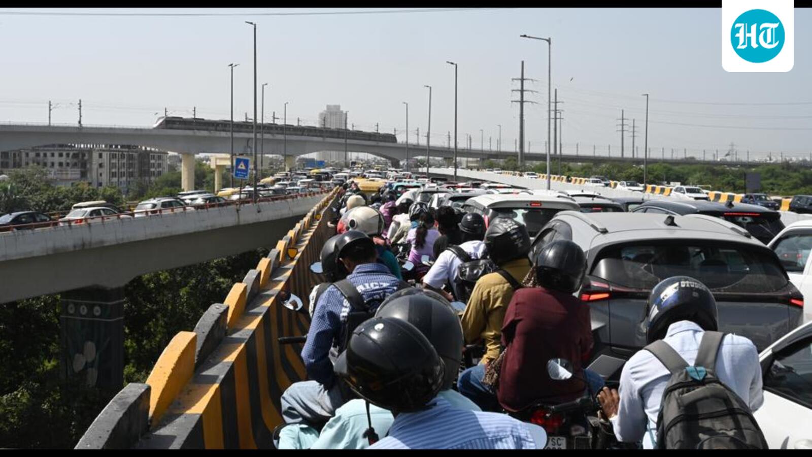 Barapullah Phase-III gridlock: Traffic Police ask PWD to redesign merger point