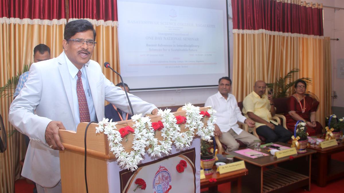 ‘Youth should use interdisciplinary knowledge to ensure all-round progress’
