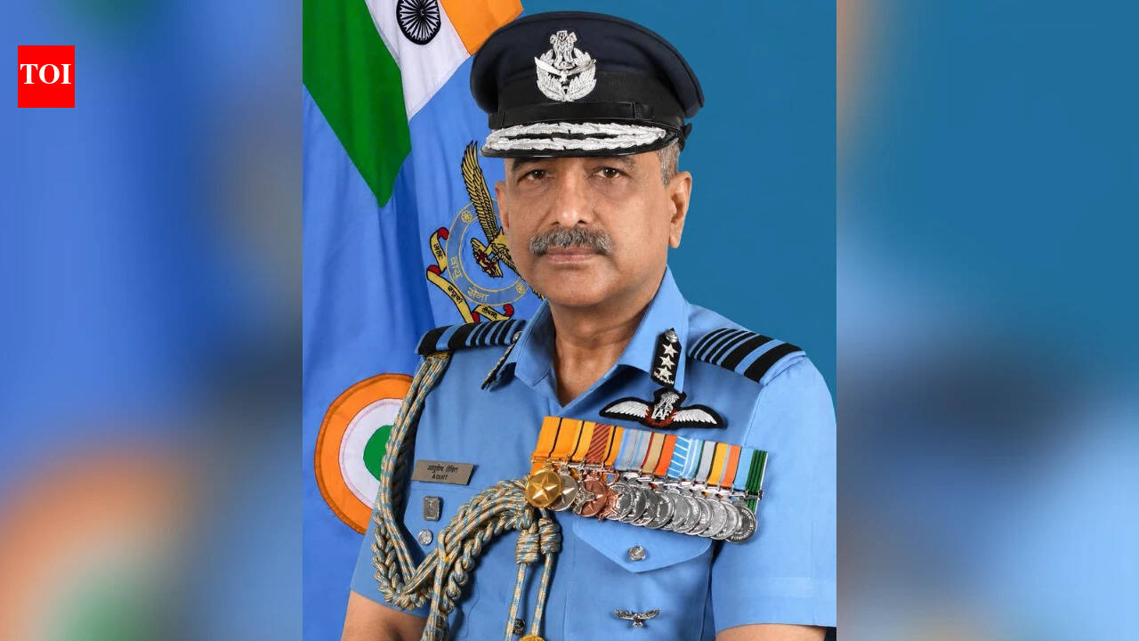 Air Marshal Ashutosh Dixit appointed new IAF chief, to take over from October 31