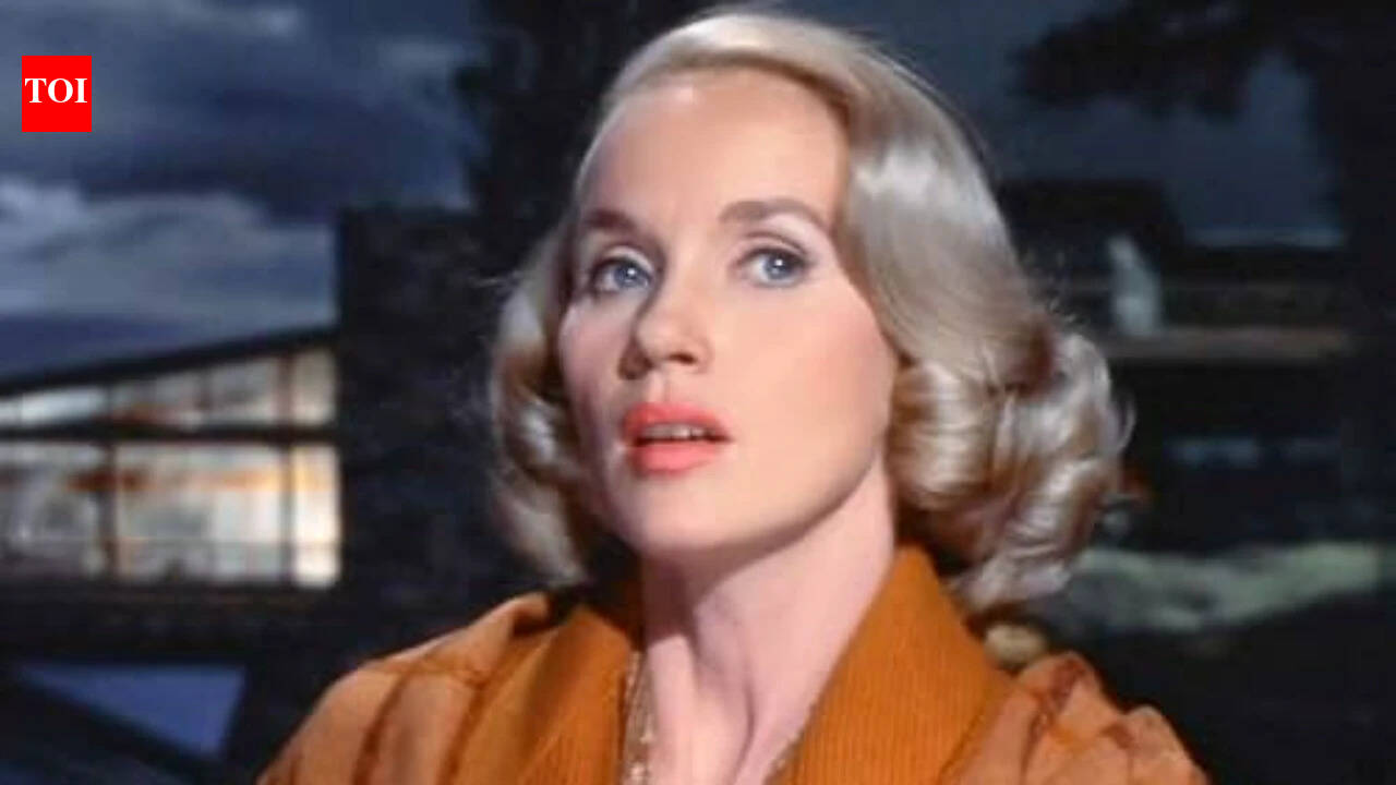 'North by Northwest' star Eva Marie Saint passes away at 102