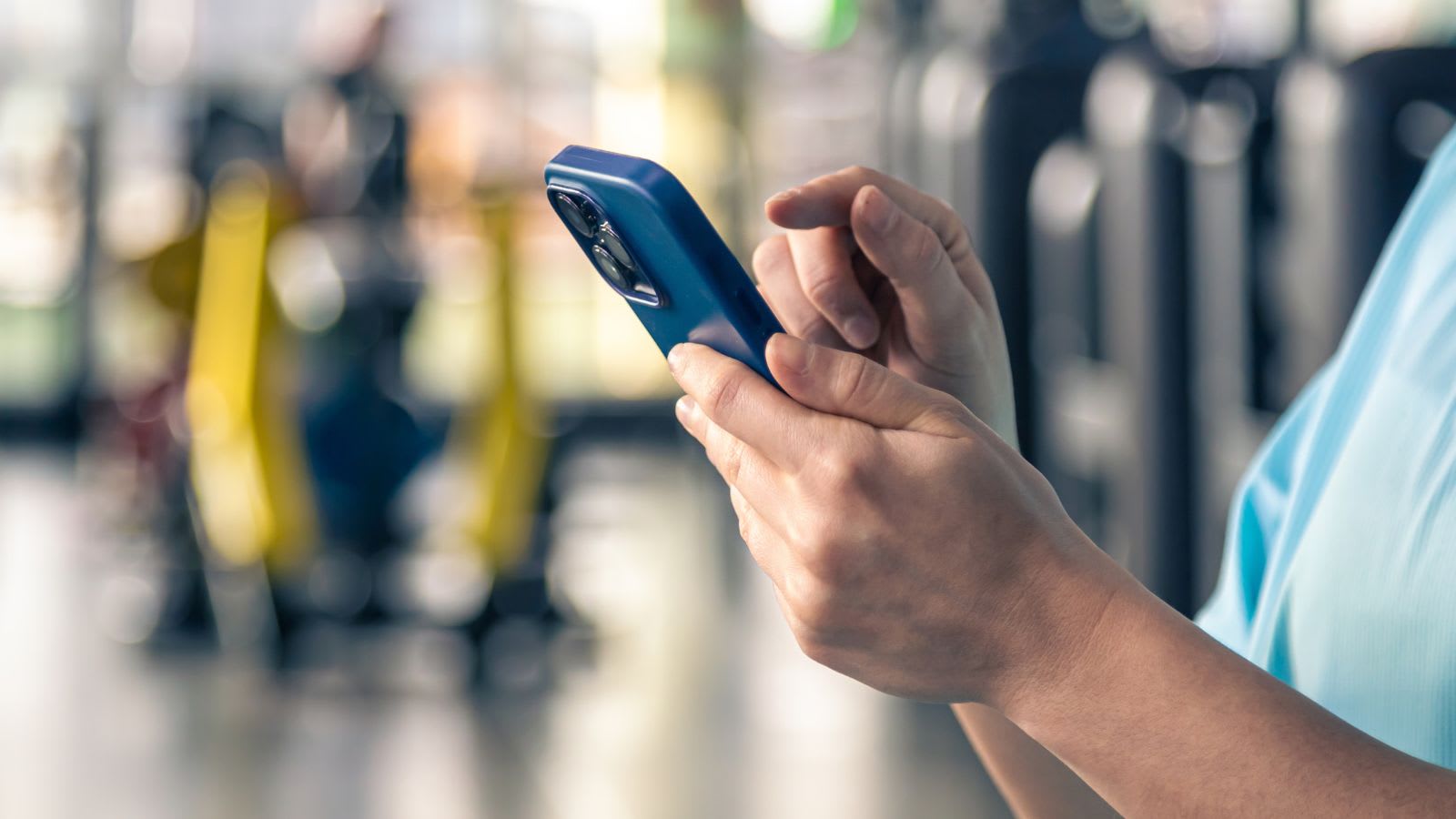 Free international roaming on new Airtel postpaid plans: Check prices and benefits