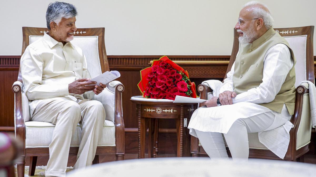 Naidu to meet Modi in Delhi, seek approval for Visakhapatnam Metro Rail and Beach Corridor
