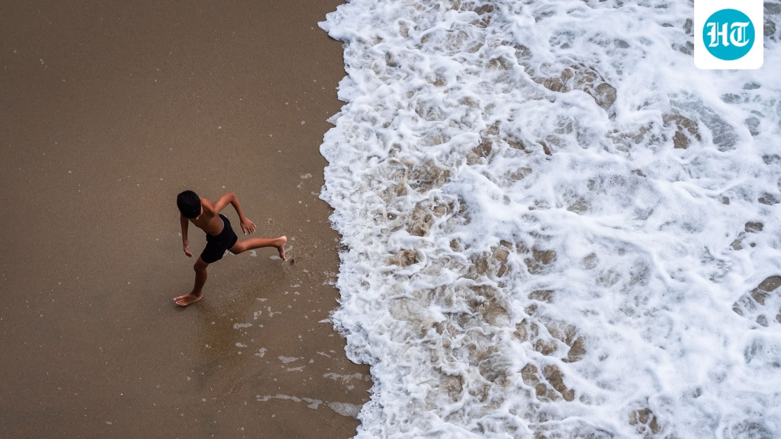 Huntington Beach hit by tsunami waves? Truth behind viral video as Newport Beach sees flooding