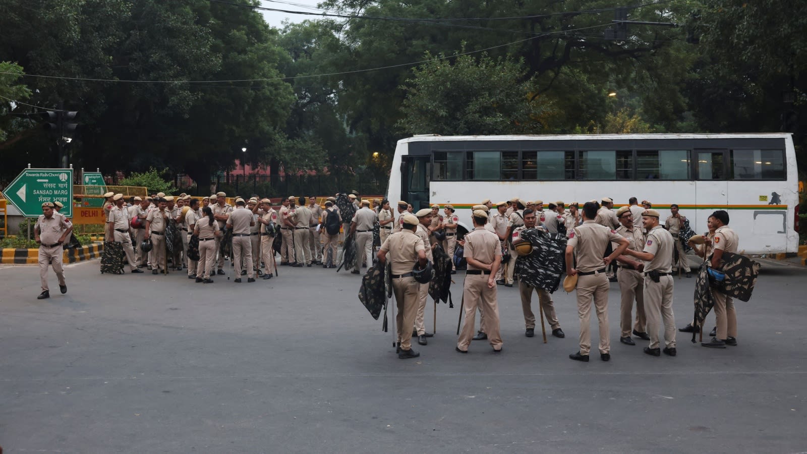 Police warning on loudspeakers, strict checks, hundreds detained: Latest updates on CJP Delhi protest