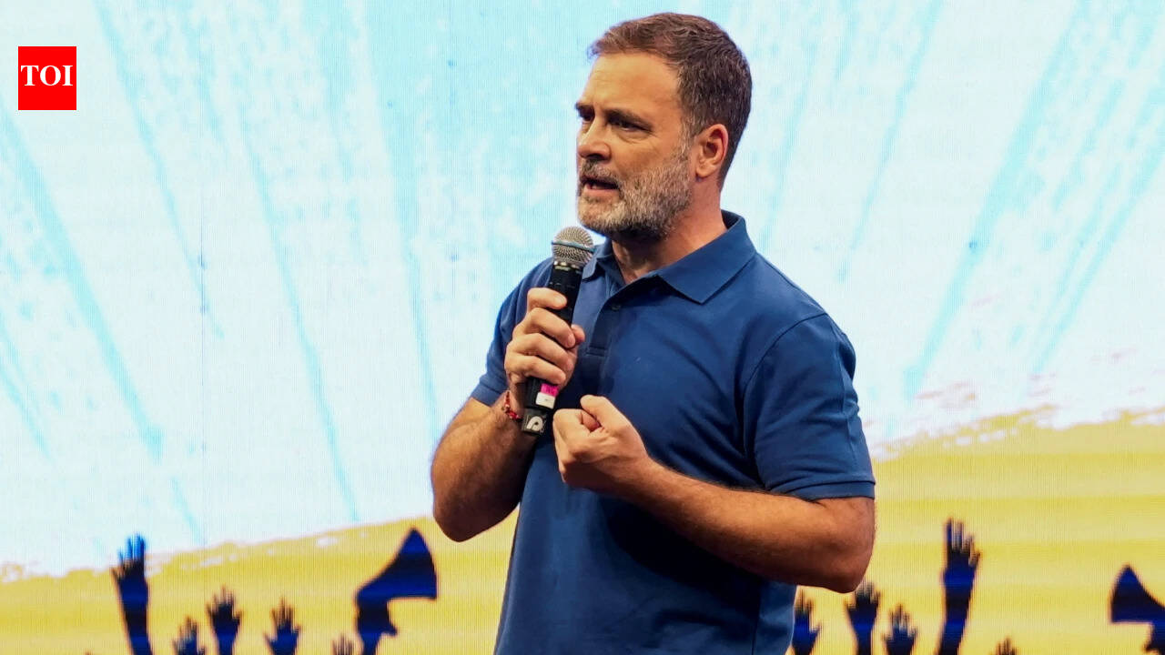 'My message to students: you have nothing to fear. We are standing with you': Rahul