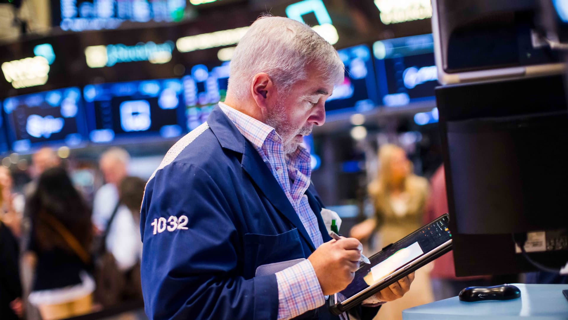 Plenty is working against this market. Here's why I'm staying invested anyway
