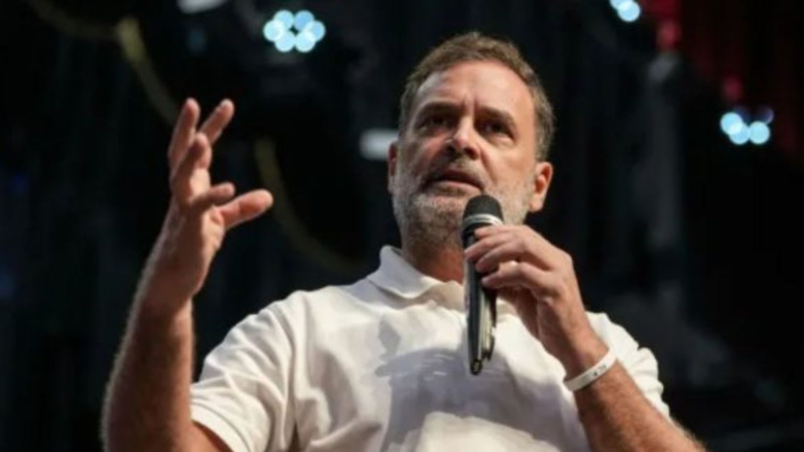‘Modi ji, 200 officers in your government are in touch with us’: Rahul Gandhi