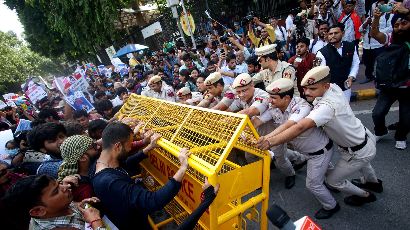 Anti-CEC Protest Supreme Court Hearing LIVE: Pleas against detentions, metro curbs