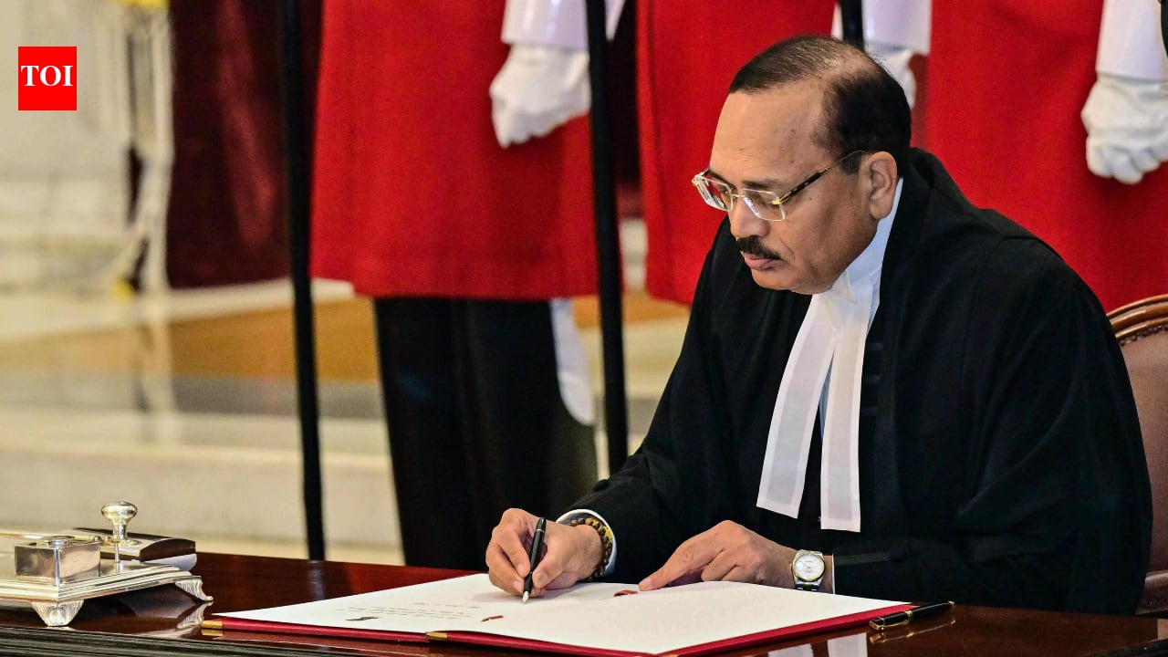 CJI asks petitioners to fix defects after SC flags 14 in INDIA bloc plea against CEC