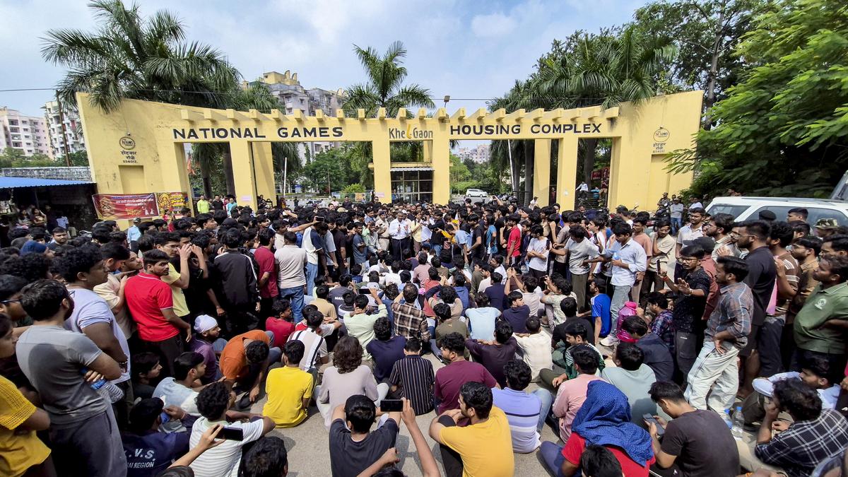 Three-member panel set up to examine death of student at IIIT Ranchi: Ministry of Education