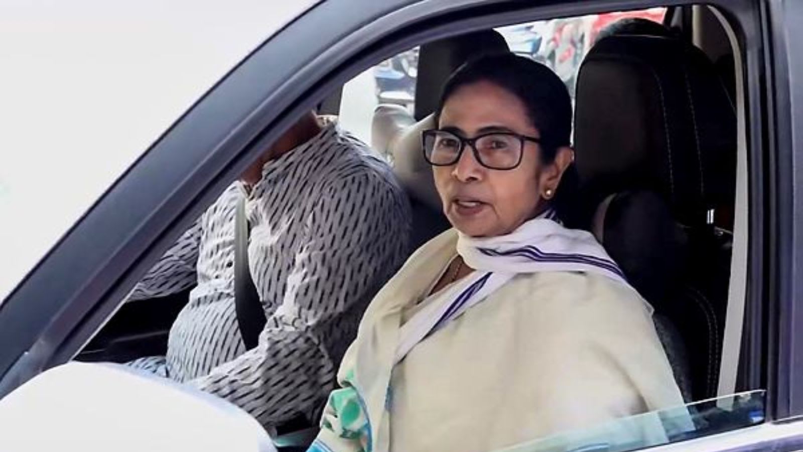 Mamata Banerjee target of attempted knife attack, TMC says