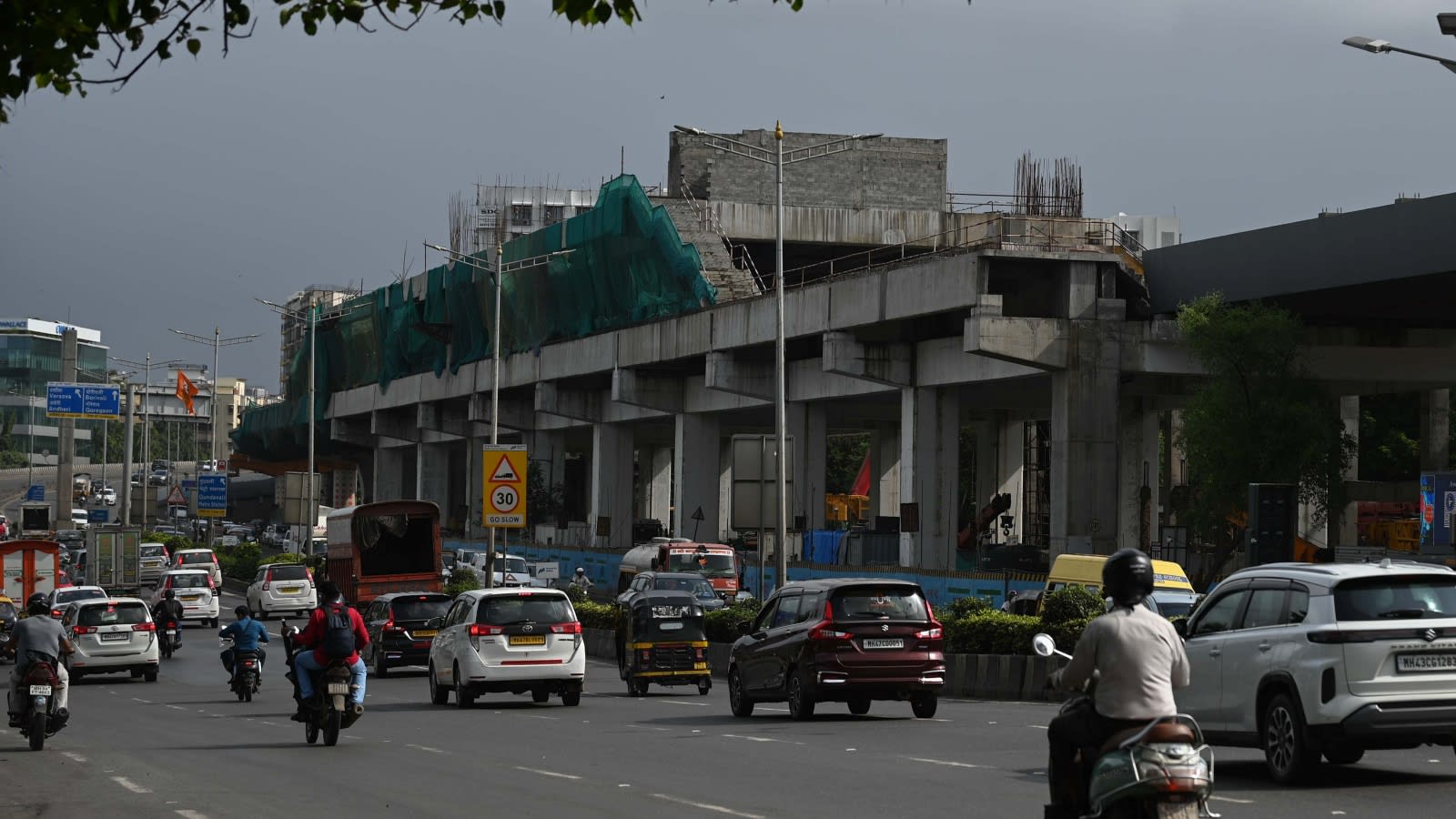 2.5-metre slip nearly cost Mumbai airport metro Rs 250 crore. A fix is near