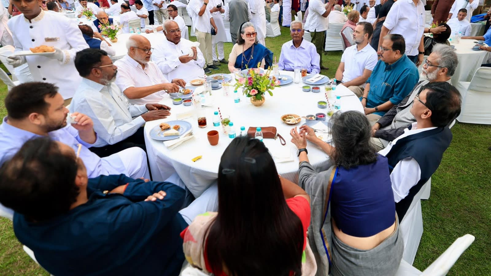 Delhi Confidential: Opposition unity over tea, BJP leader hosts Punjab students in Gujarat