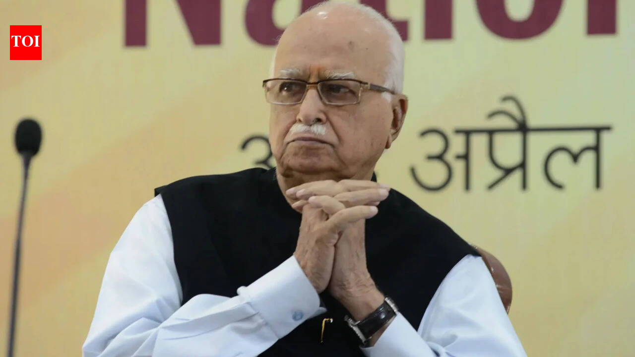 BJP veteran LK Advani admitted to Delhi hospital over pulmonary issues