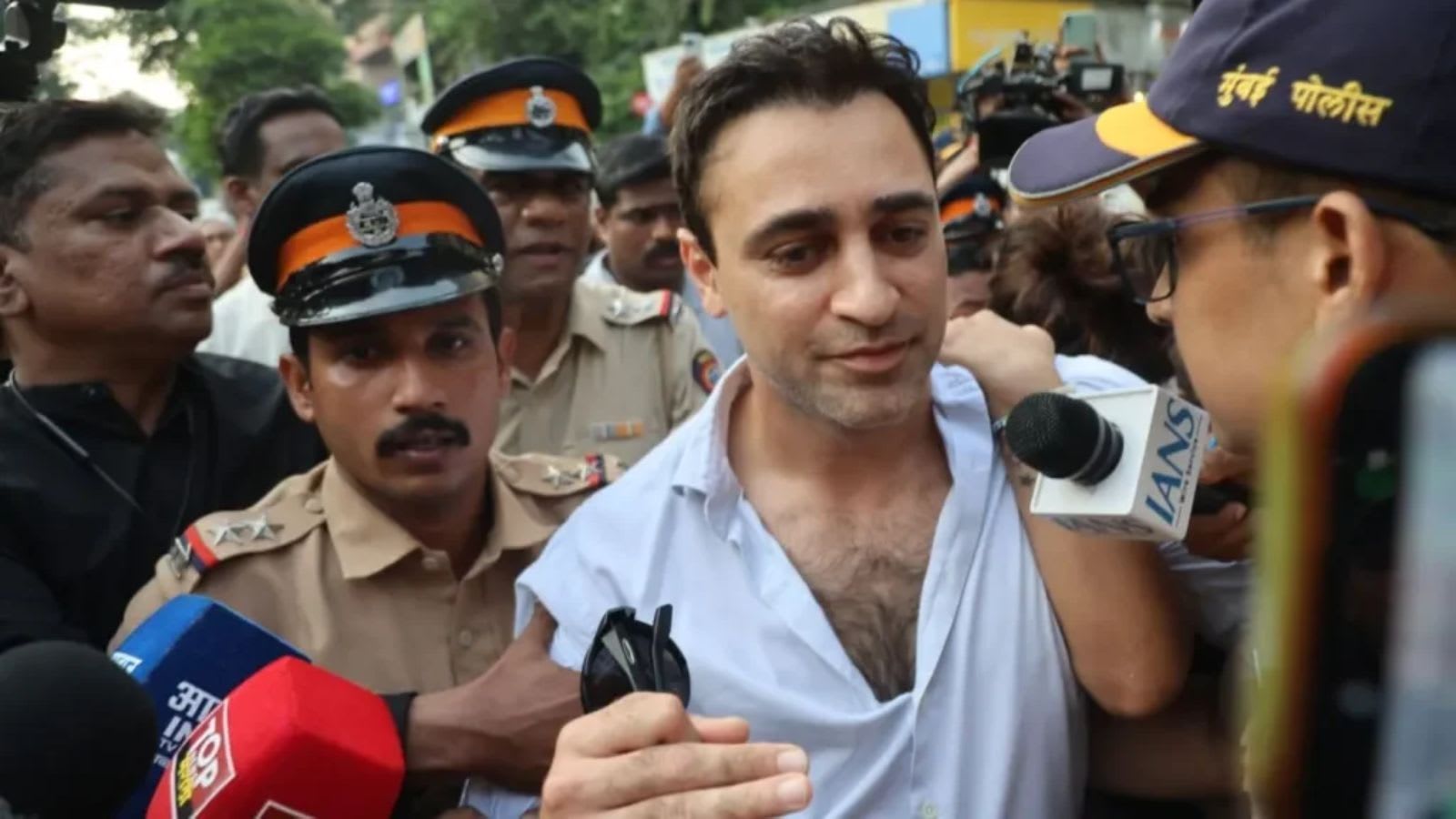 Actor Imran Khan moves Bombay High Court against FRRO’s ‘Leave India Notice’