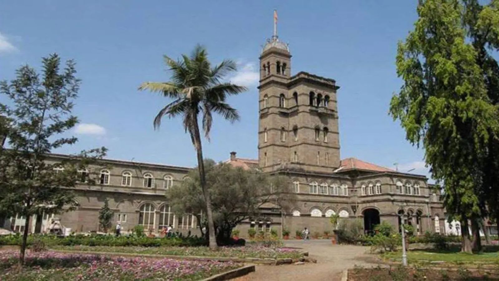 SPPU students slam girls’ hostel time restriction