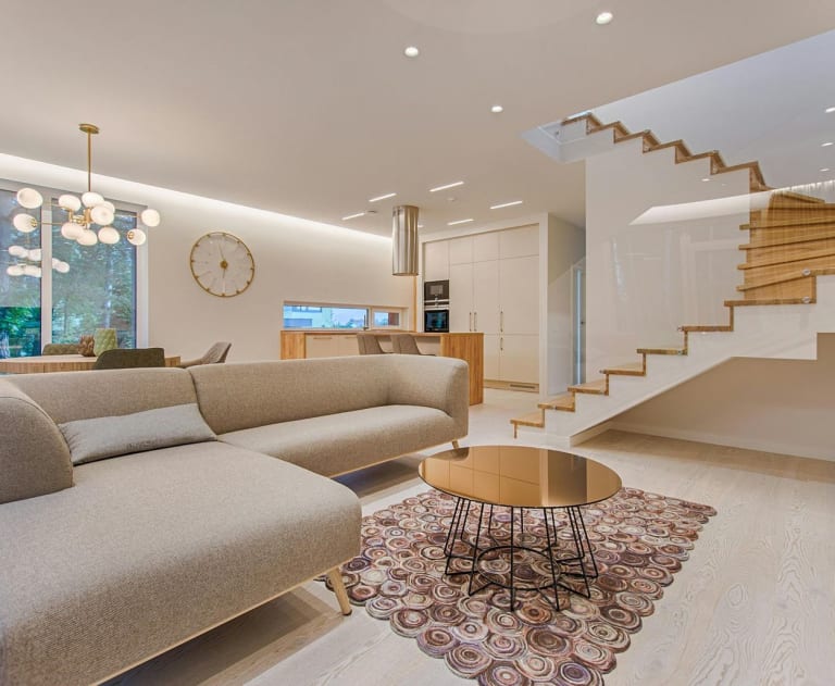 Home lighting that is elegant in a living room
