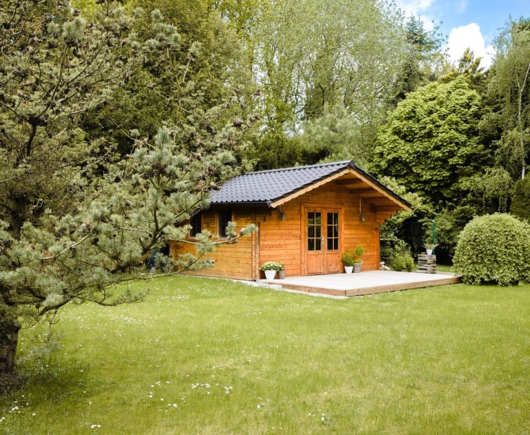 Installing power to detached barns and sheds by an electrician near me