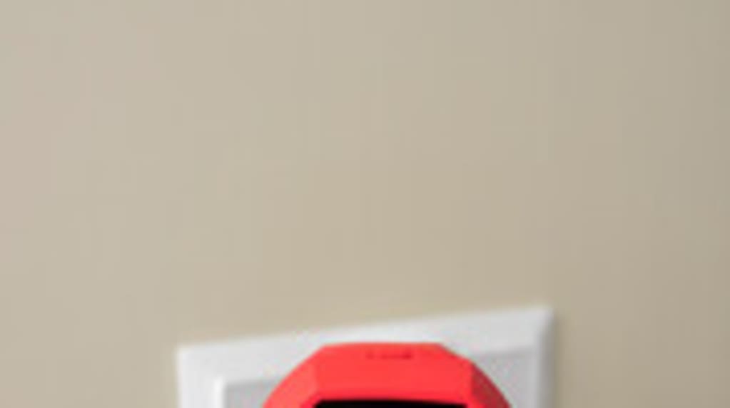 Thermal check for outlets
