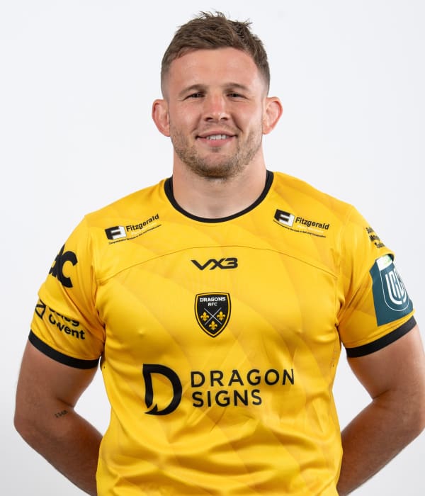 Elliot Dee 2025