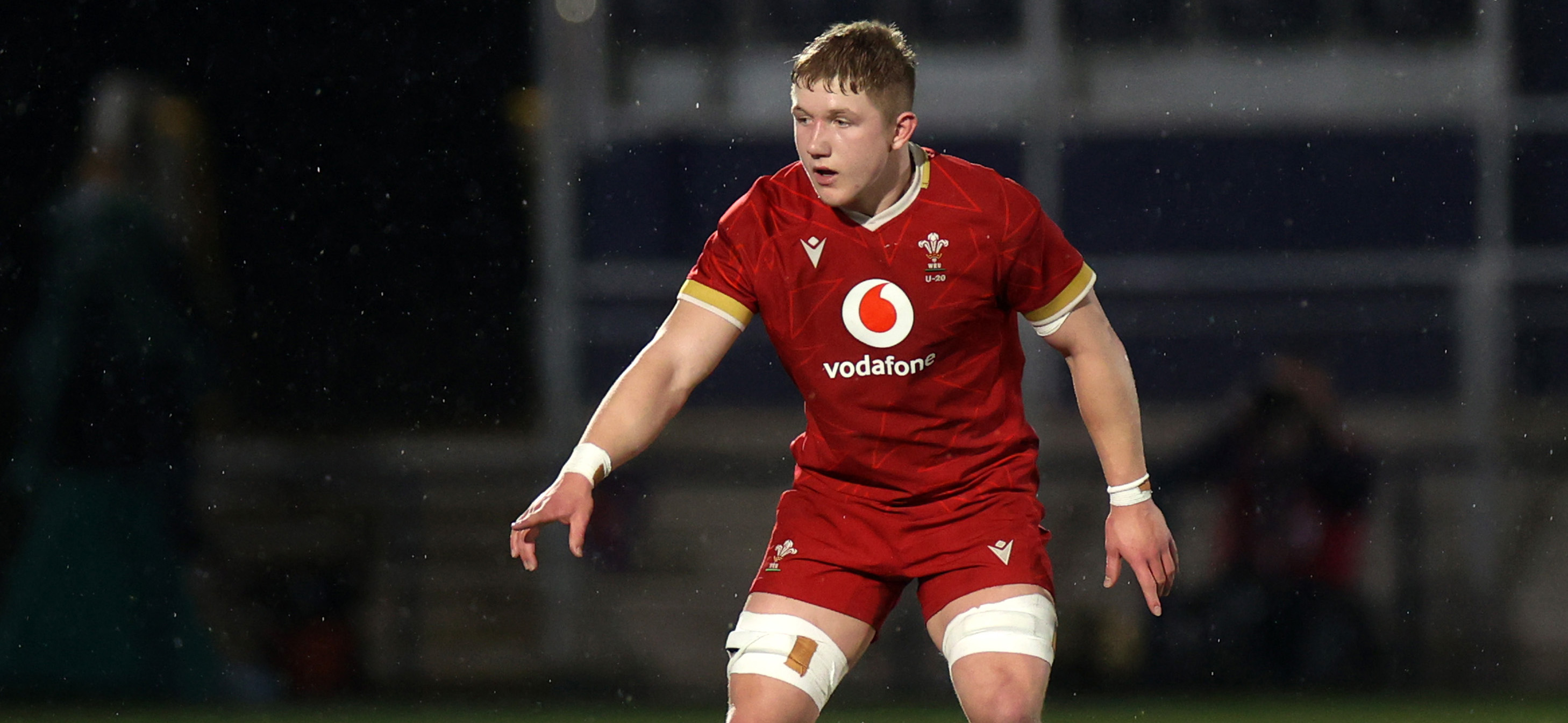 bri.br4t leaks wasnt the individual in the pictures; the