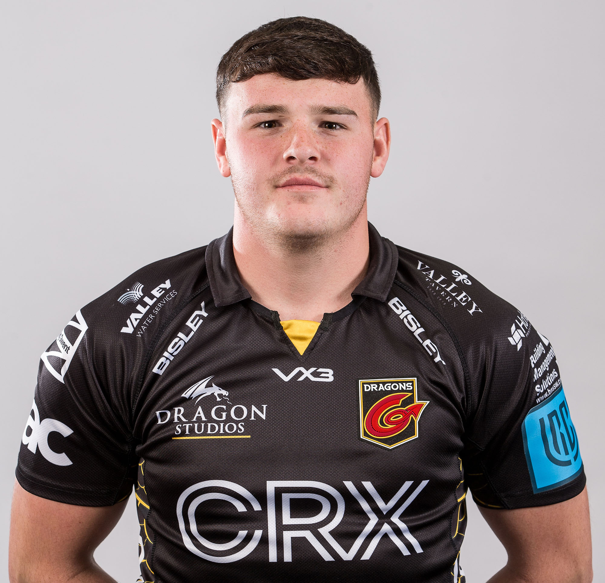 Lewis Bates | Dragons Player