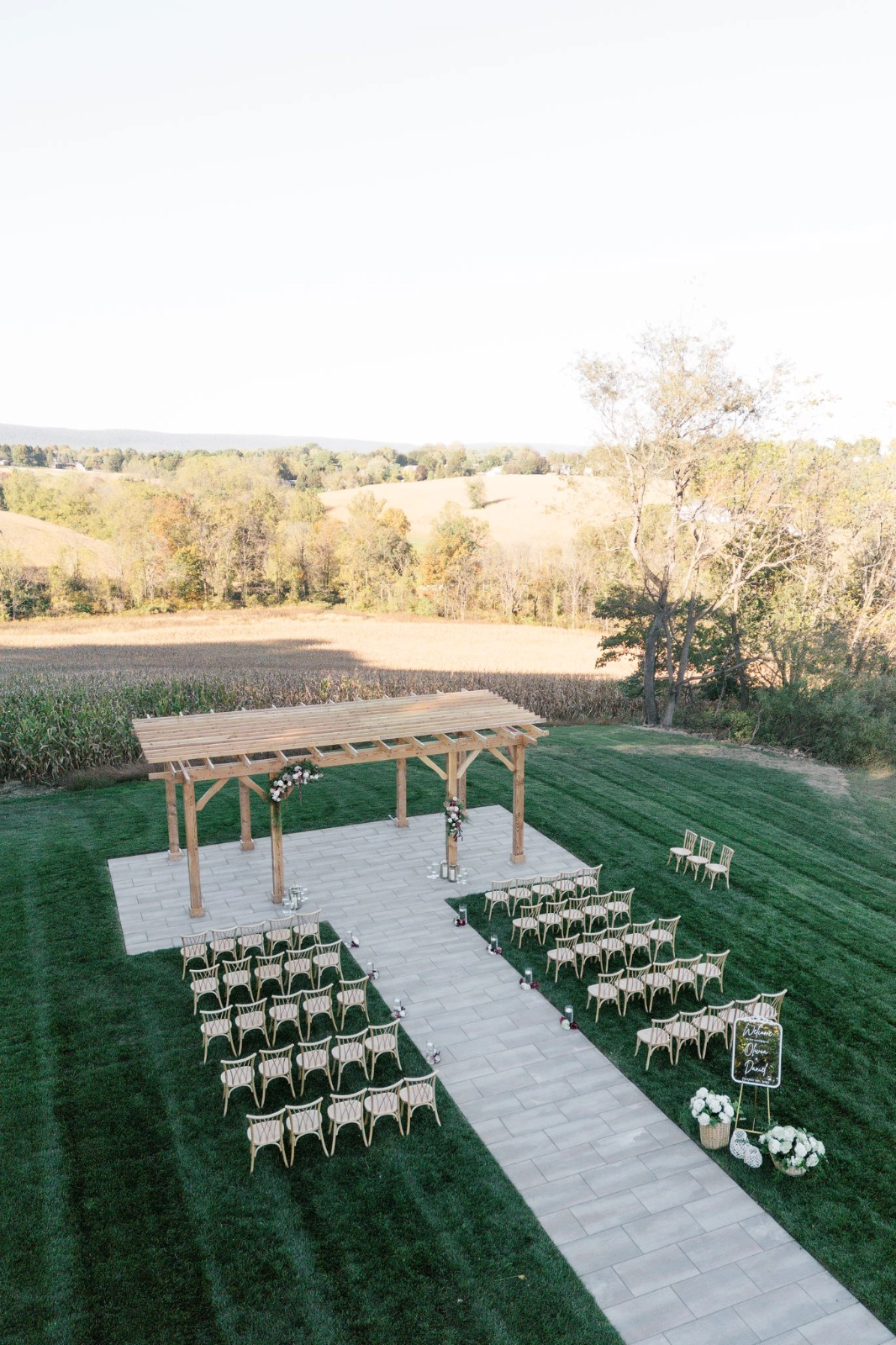 Woodmont Manor hilltop pergola ceremony