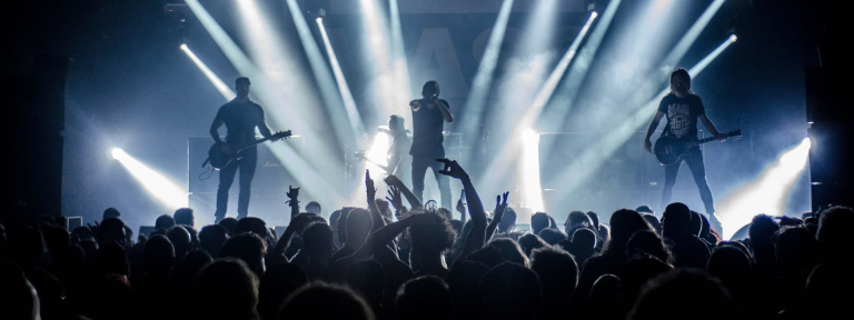 Tickeri Concert Background