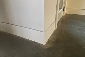 3 Trim Details for a MODERN HOME
